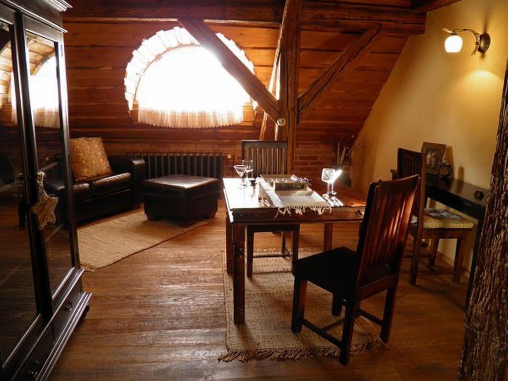 Dvur Olsiny -Hotel And Horse-Riding Karviná Dış mekan fotoğraf